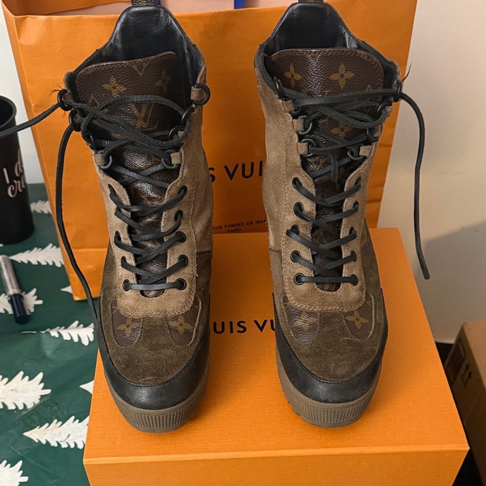 Louis Vuitton Brown and Black Lace Up Boots